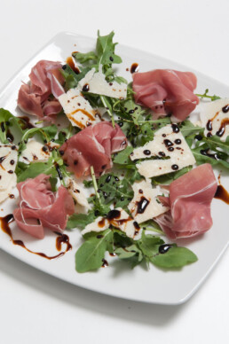 acetaia-brands-recipes-with-balsamic-vinegar-of-modena-starters-ham-with-parmesan