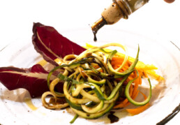 acetaia-brands-recipes-with-balsamic-vinegar-of-modena-first-courses-spaghetti-of-zucchini