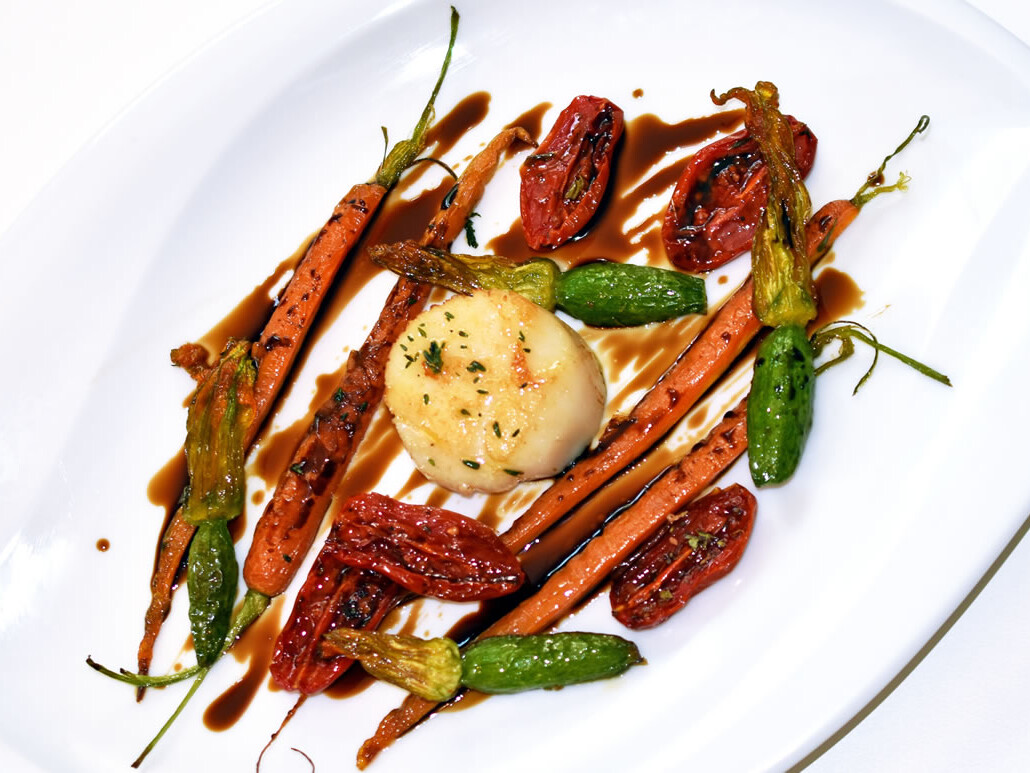 acetaia-brands-recipes-with-balsamic-vinegar-of-modena-main-courses-side dishes-vegetables-with-scallops