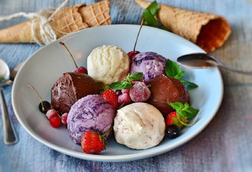 fruit ice cream and balsamic vinegar