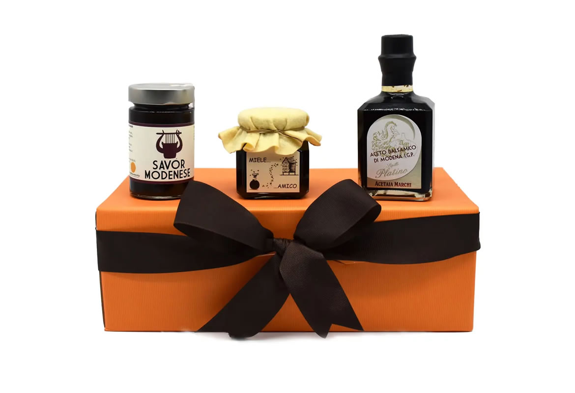 gift boxes with balsamic vinegar